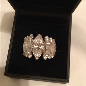 Beautiful and bold CZ SS wedding ring/gold plated